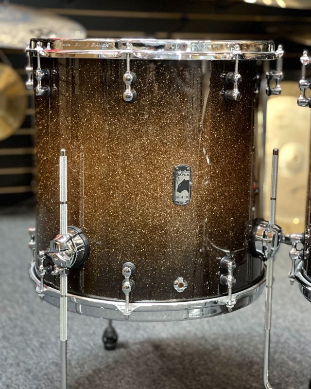 Cherry Bomb - Gold Sparkle Burst