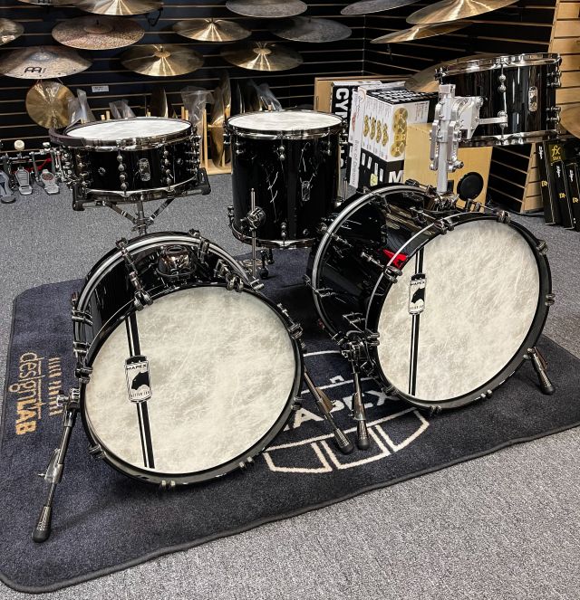 Cherry Bomb - Piano Black