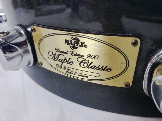 14"x3.5" Maple Classic - Limited Edition 200. Photo - Yahoo Auctions