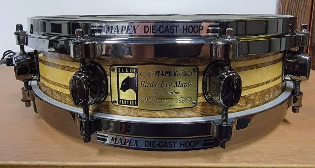 BSJ1435D 14"x3.5" Bird's Eye Vintage Oil Piccolo. Photo - RockinDrums