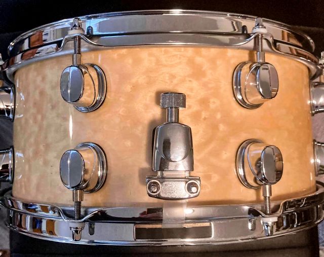 BPBE3605XN Blonde Birdseye Maple. Photo - Matthew Wade