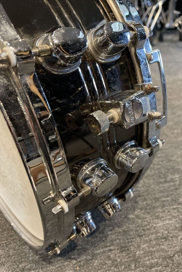 ST4551D 14"x5.5" Steel. Photo - Into Music