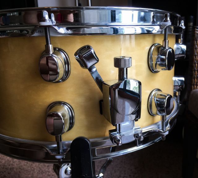 BPBE3605XN Blonde Birdseye Maple. Photo - misterse.
