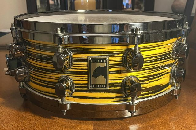 Yellow Zebrawood. Photo - Zack Cruz