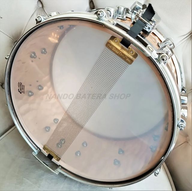 14 x 6.5 Phosphor Bronze Hammered - Brazil Exclusive. Photo - Nando Batera Shop