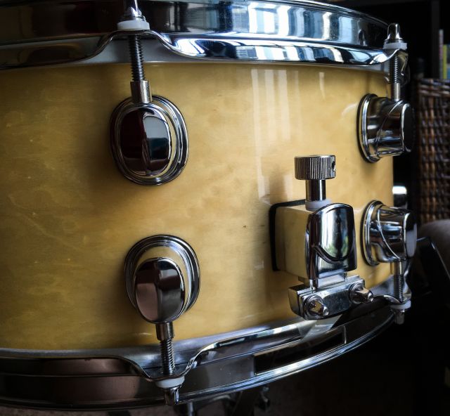 BPBE3605XN Blonde Birdseye Maple. Photo - misterse.
