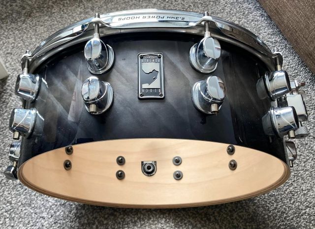 14" x 5.5" Ebony Burst. Photo - Dan Kindness