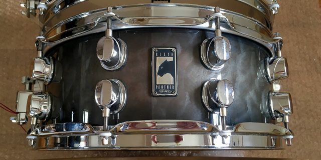 14" x 5.5" Ebony Burst. Photo - Warren Armstrong