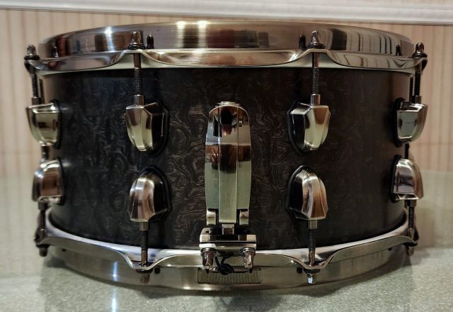 14 x6.5 Thomann Maple Burl Black Limited Edition. Photo - Kevin Anderson