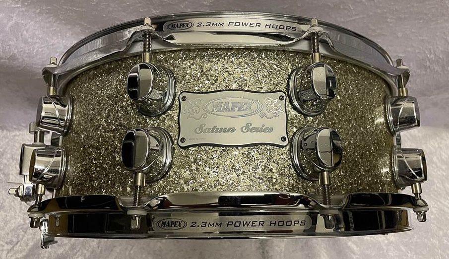 14"x5.5" Saturn Sterling Sparkle. Photo - Peter Lorenz