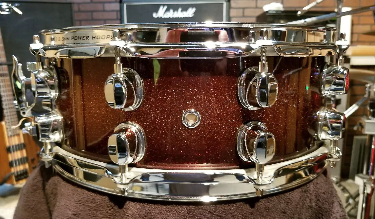 14"x5.5" Saturn Root Beer Burst. Photo - Olympia Music Hub