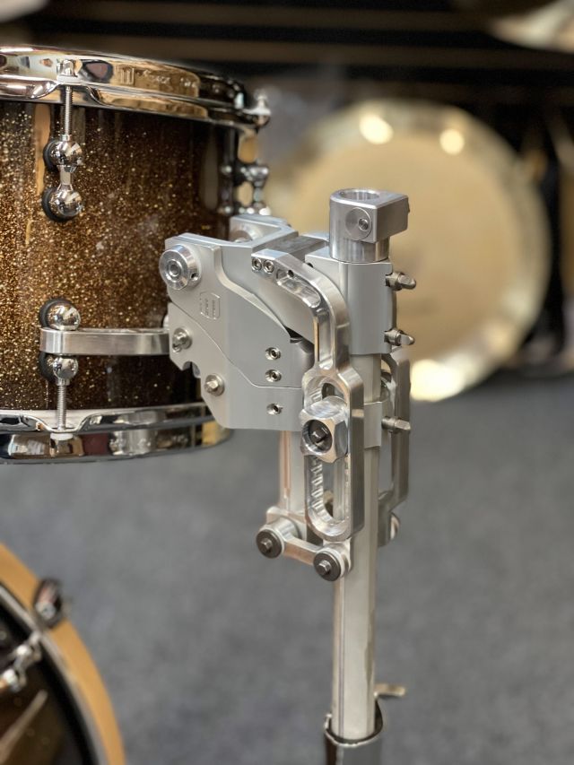 Cherry Bomb - Gold Sparkle Burst