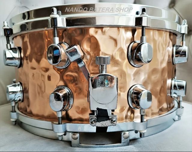 14 x 6.5 Phosphor Bronze Hammered - Brazil Exclusive. Photo - Nando Batera Shop