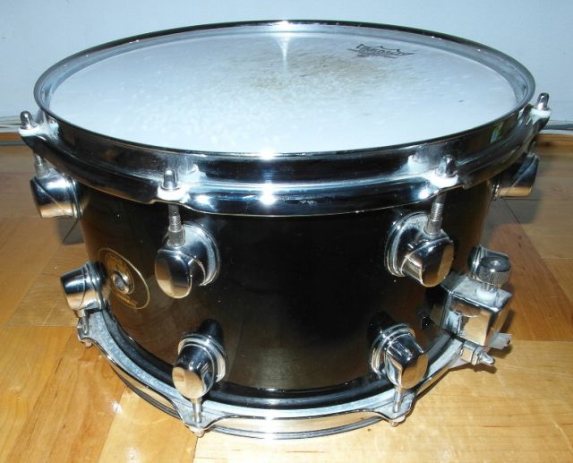 12"x7" Cherry Maple (Gloss Black). Photo - inferno87